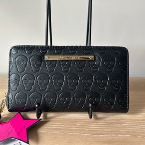 NWT Betsey Johnson Embossed Skull Wallet Wristlet